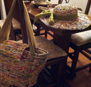 Bag e cappello abbinati...... TECNICA INTRECCIO DELLA CARTA