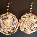 Orecchini a cerchio con perle