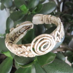 Bracciale